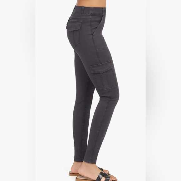 NEW SPANX - Stretch Twill Ankle Cargo Pants - Picture 5 of 8